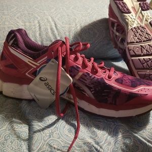 Asics Shoes - Asics Gel-Kayano 22 Asics Shoes - Asics Gel-Kayano 22